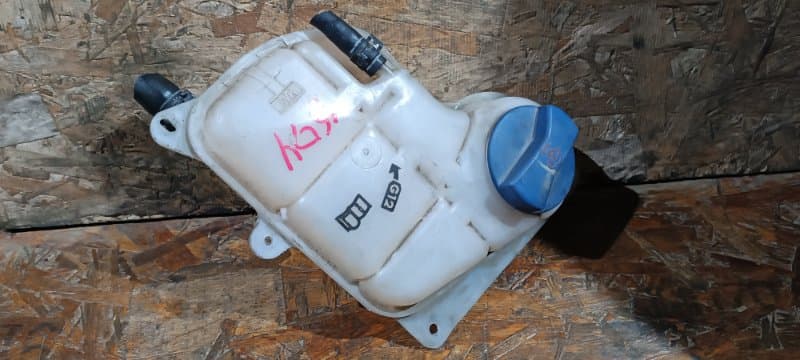 Бачок расширительный Audi A6 4B2 ACK 2001 (б/у)