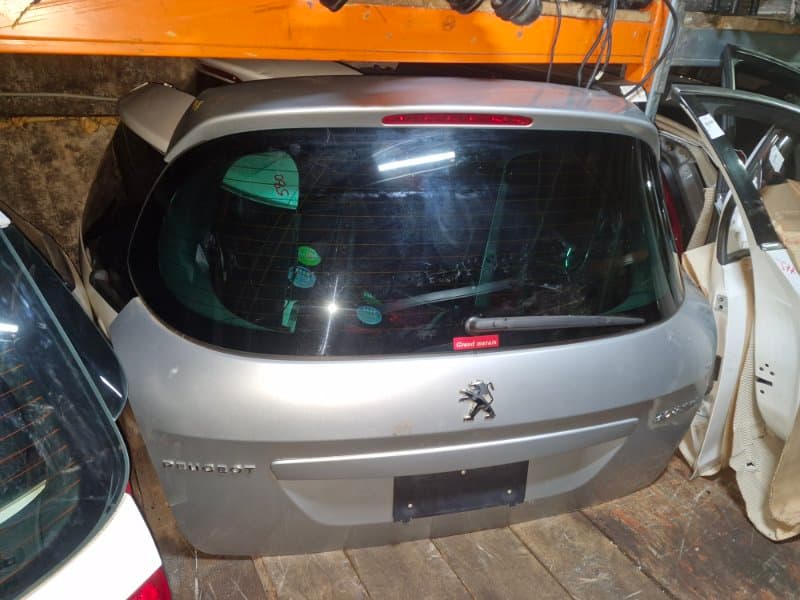 Крышка багажника Peugeot 308 УНИВЕРСАЛ EP6CDT EUR 5 5FV 2011 (б/у)