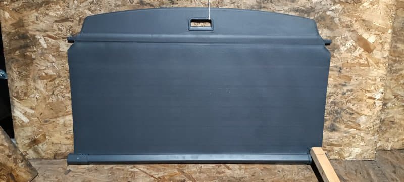 Шторка багажника Volkswagen Touran 1T2 BMY 2008 (б/у)