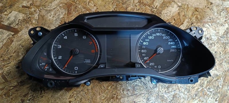 Щиток приборов AUDi A4 8K5 CDN 2011 (б/у)