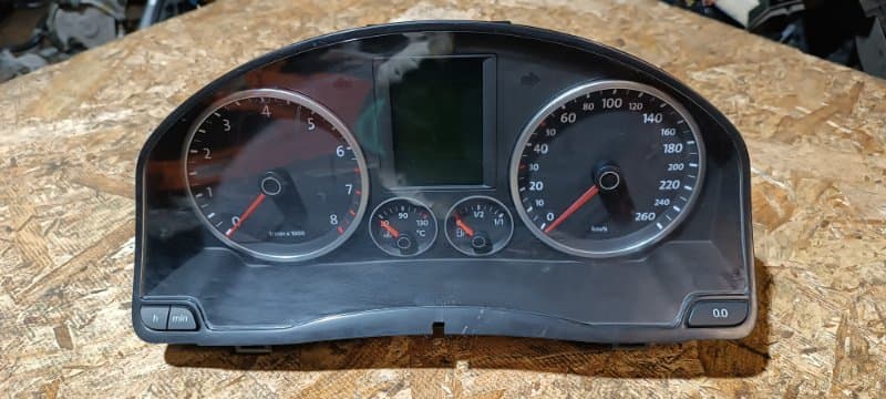 Щиток приборов Volkswagen Tiguan 5N1 CAW 2010 (б/у)