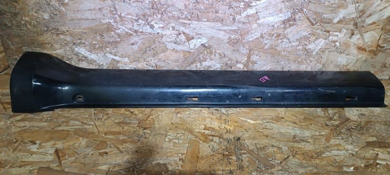 Накладка на порог Ford Escape ZD AJ30 2008 перед. лев. (б/у)