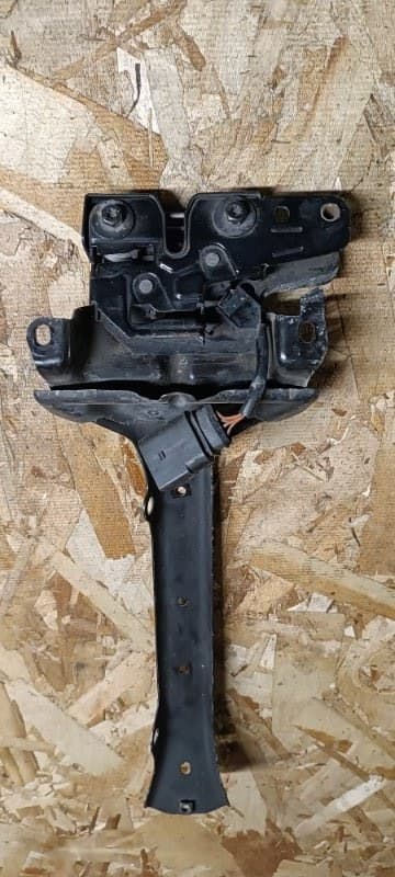 Замок капота Volkswagen Touareg 7L6 BMV 2005 (б/у)