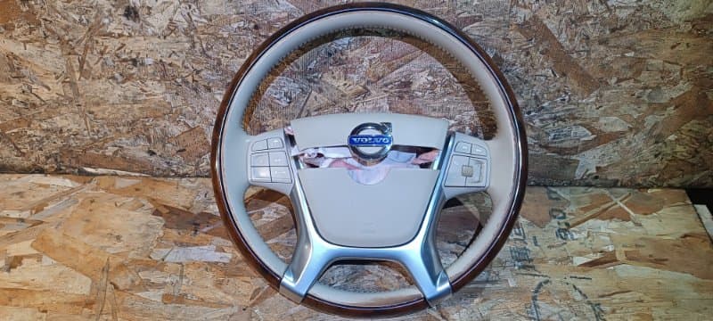 Руль VOLVO S80 AS B5254T6 2009 (б/у)