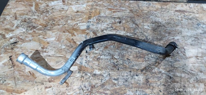 Горловина топливного бака Volvo S60 Y20 B4164T 2012 (б/у)