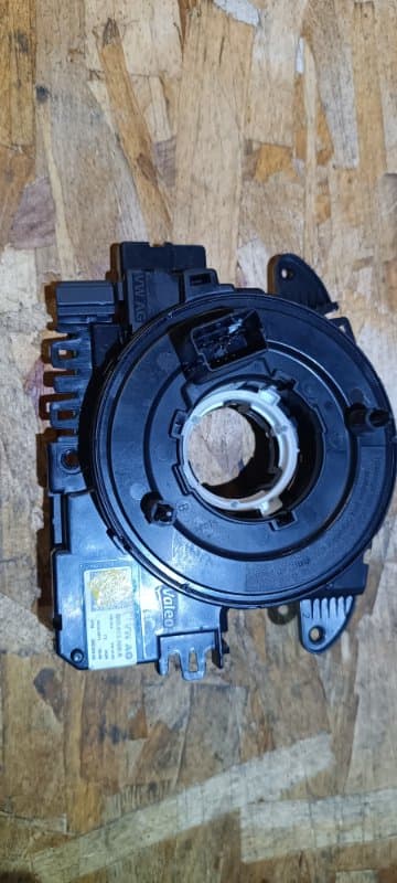 Кольцо SRS AIR BAG Volkswagen Passat 365 CAX 2011 (б/у)