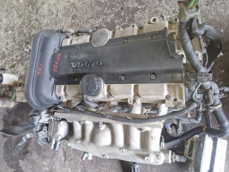 Двигатель B5254T Volvo XC70 SZ B5254T2 2004 (б/у)