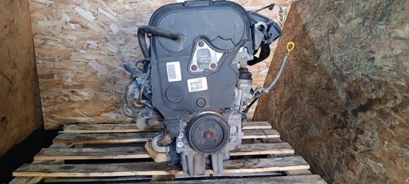ДВИГАТЕЛЬ B5254T3 Volvo s40 MS B5254T3 2006 (б/у)