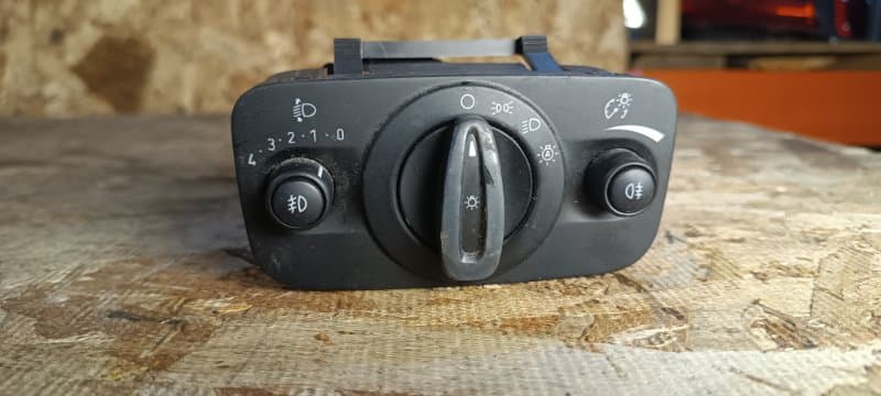 Переключатель света Ford KUGA CBS 15HDTX 2016 (б/у)