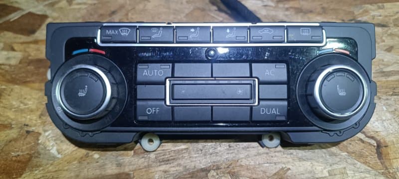 Блок управления климат-контролем Volkswagen Passat CC 358 BWS 2009 (б/у)