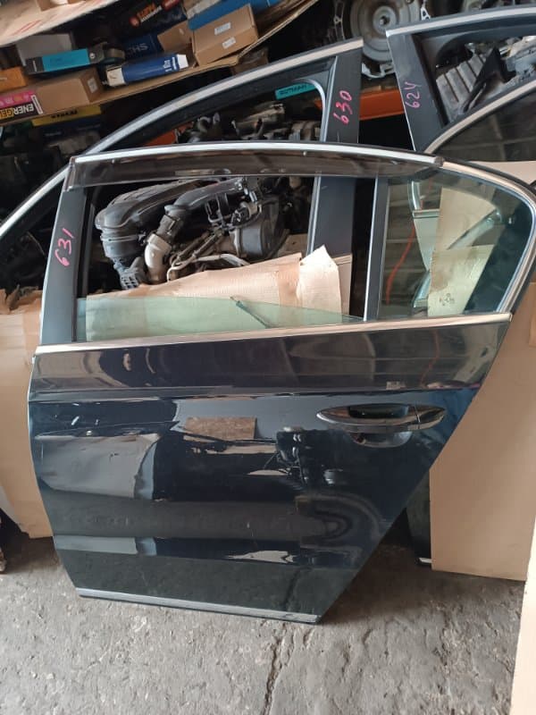 Дверь Volkswagen Passat 362 CAX 2012 задн. лев. (б/у)