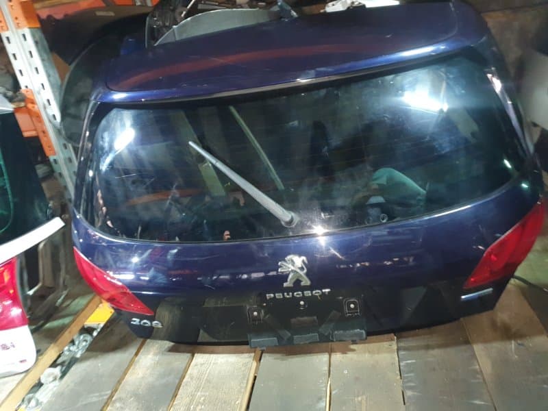 Крышка багажника Peugeot 308 T91 2016 (б/у)