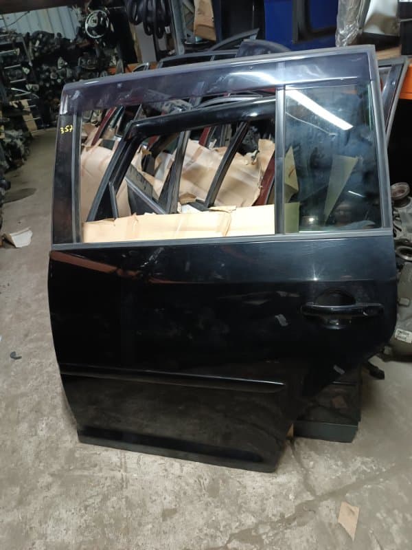 Дверь Volkswagen Touran 1T3 CAV 2011 задн. лев. (б/у)