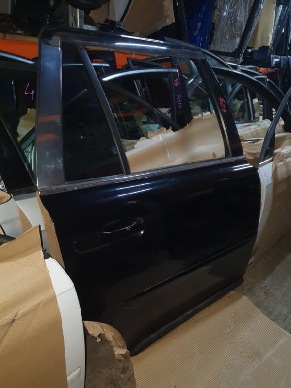 Дверь Volvo xc90 C B6324S 2009 задн. прав. (б/у)