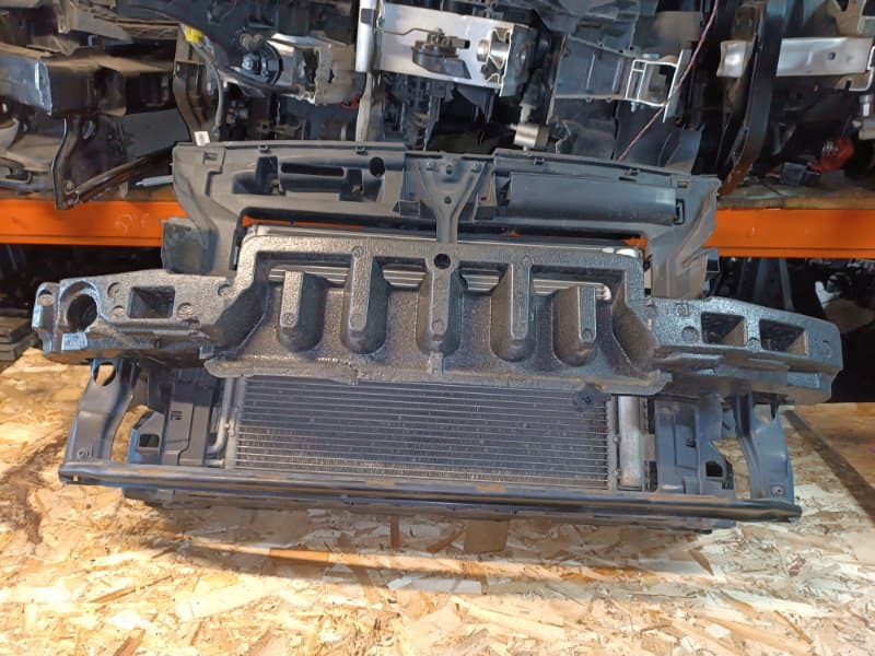 Панель передняя в сборе Volkswagen Touran 1T3 CAV 2010 (б/у)