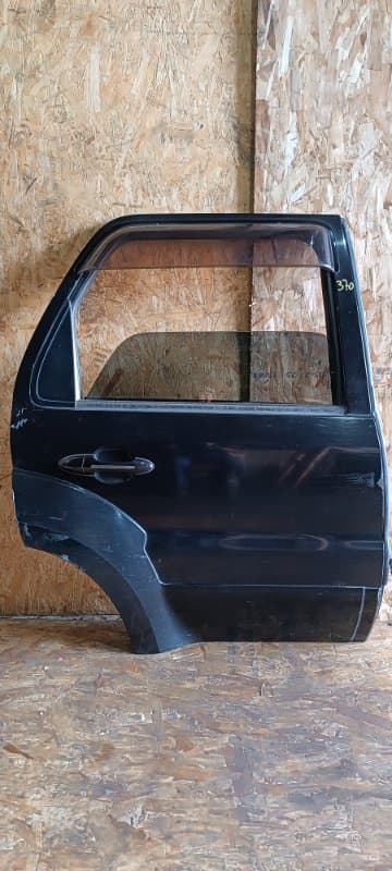 Дверь Ford Escape ZD AJ30 2008 задн. прав. (б/у)