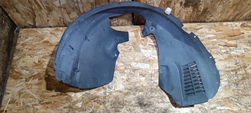 Подкрылок Volkswagen BEETLE 1C1 BFS 2008 перед. прав. (б/у)