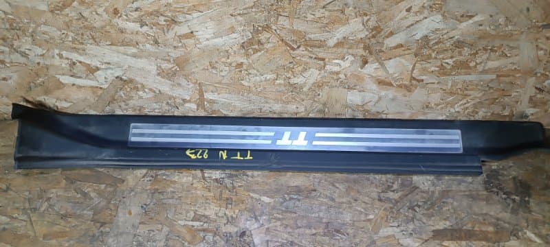 Накладка на порог Audi TT 8N3 BHE 2004 (б/у)