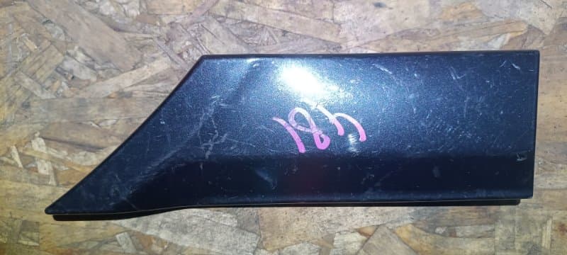 Накладка декоративная Mercedes-Benz Viano W639 112.976 2007 (б/у)