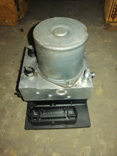 Блок abs Audi A4 8E BGB (б/у)