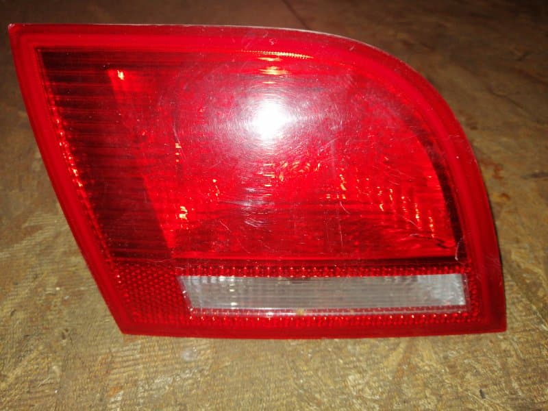 Фонарь Audi A3 8P 2004 задн. лев. (б/у)