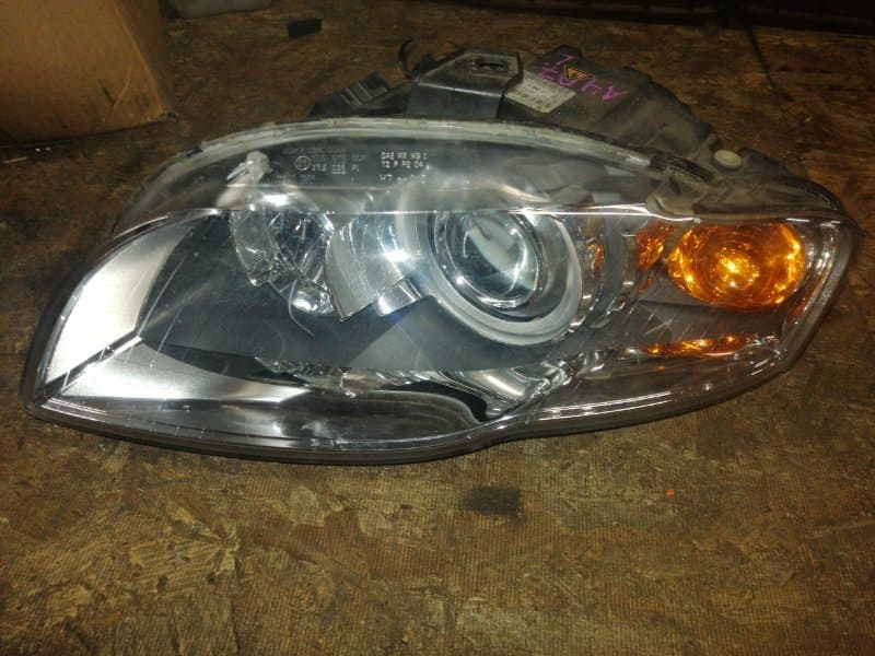 Фара Audi A4 8E B7 2004 перед. лев. (б/у)