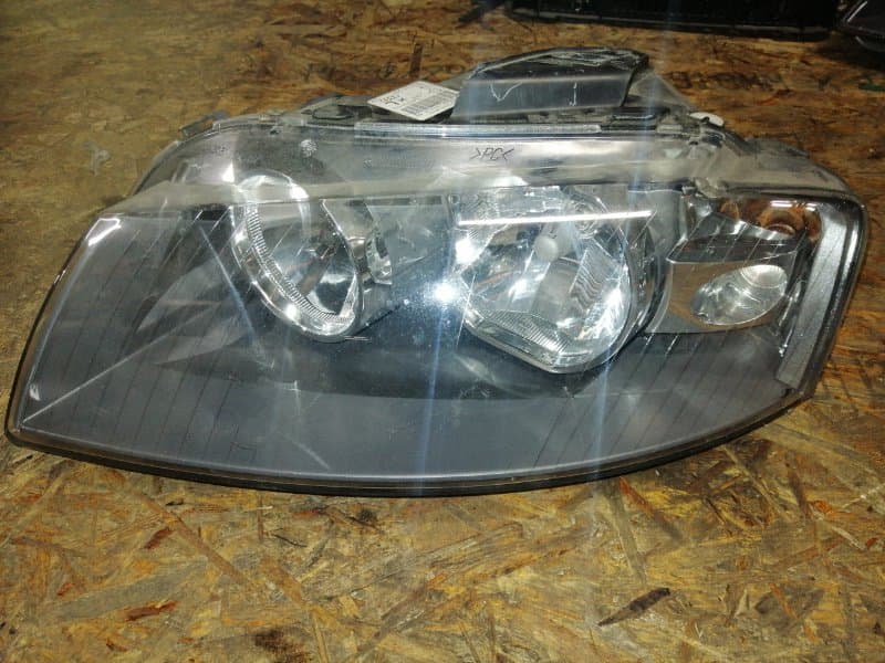 Фара Audi A3 8P 2004 перед. лев. (б/у)
