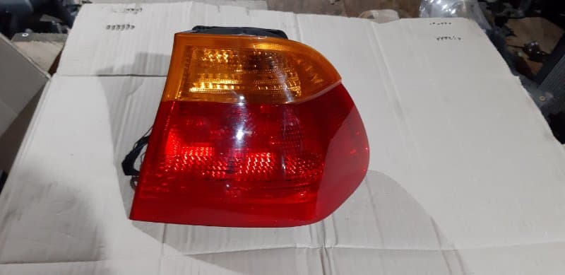 Фонарь BMW 3 E46 N42B20 1999 задн. прав. (б/у)
