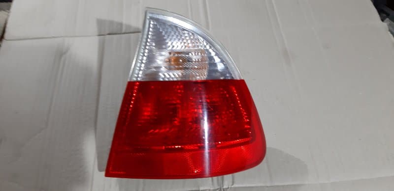 Фонарь BMW 3 E46 N42B20 2003 задн. прав. (б/у)