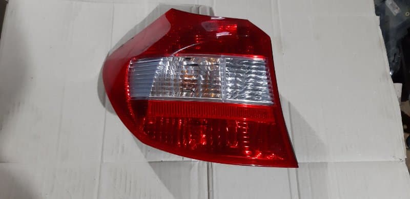 Фонарь BMW 1 E87 N46B20BA 2005 задн. лев. (б/у)