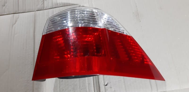 Фонарь BMW 5 E61 M54B30 2006 задн. прав. (б/у)