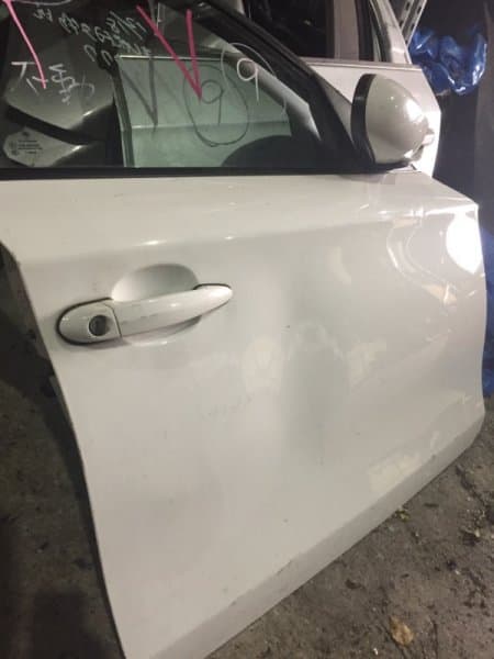 Дверь BMW 1 E87 N46B20BA 2008 перед. прав. (б/у)