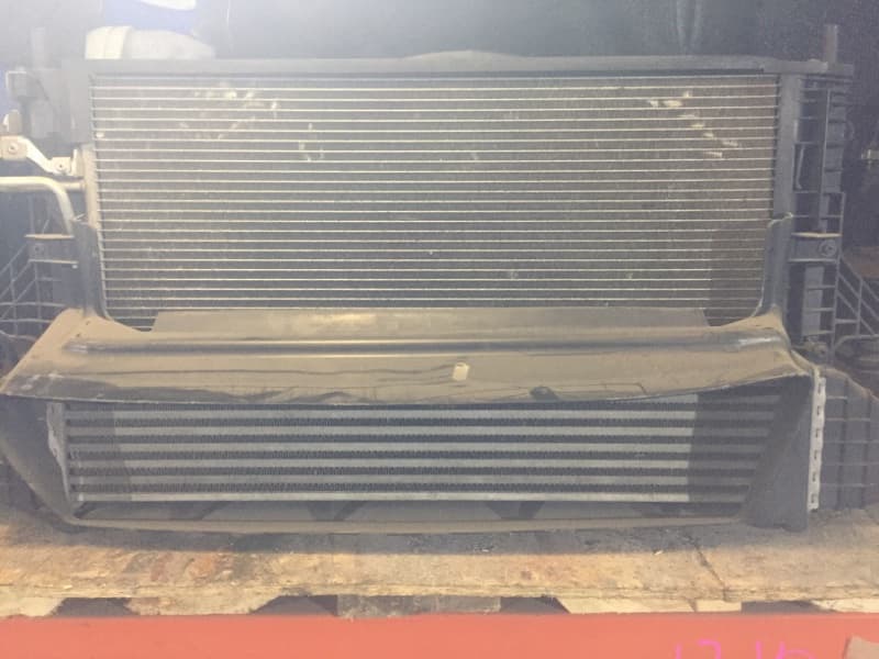 Комплект радиаторов VOLVO S40 B5254T3 2005 (б/у)