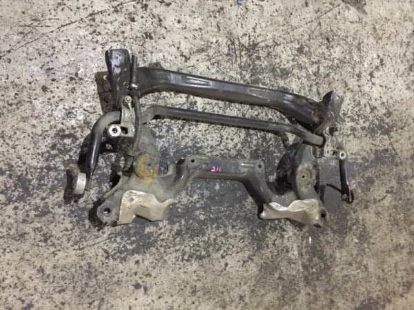 Подрамник Mercedes E-Klasse W211 M112.913 2004 перед. (б/у)