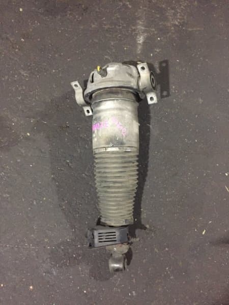 Стойка подвески Volkswagen Touareg 2002 (б/у)