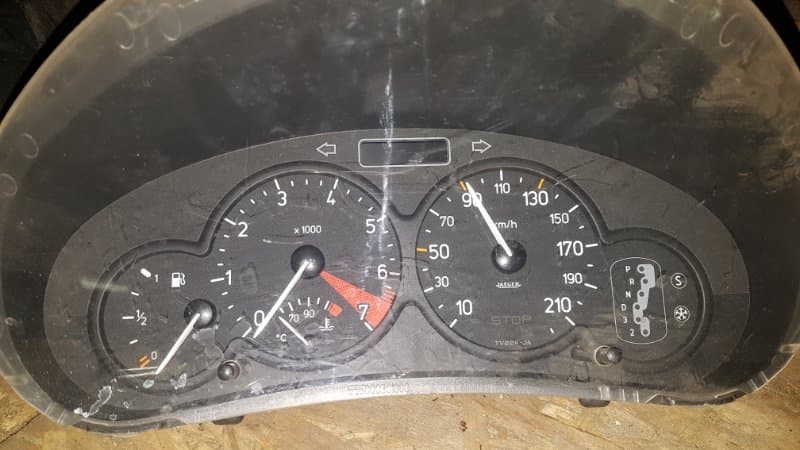 Щиток приборов Peugeot 206 ХЕЧБЕК 2001 (б/у)
