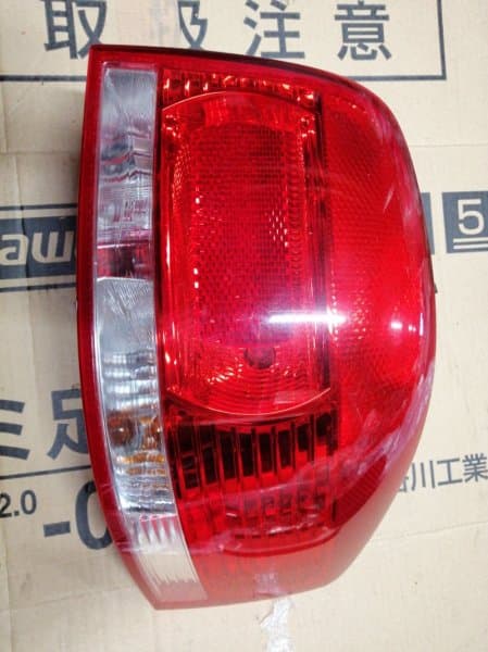 Фонарь Audi A3 8P1 AXW 2004 задн. прав. (б/у)