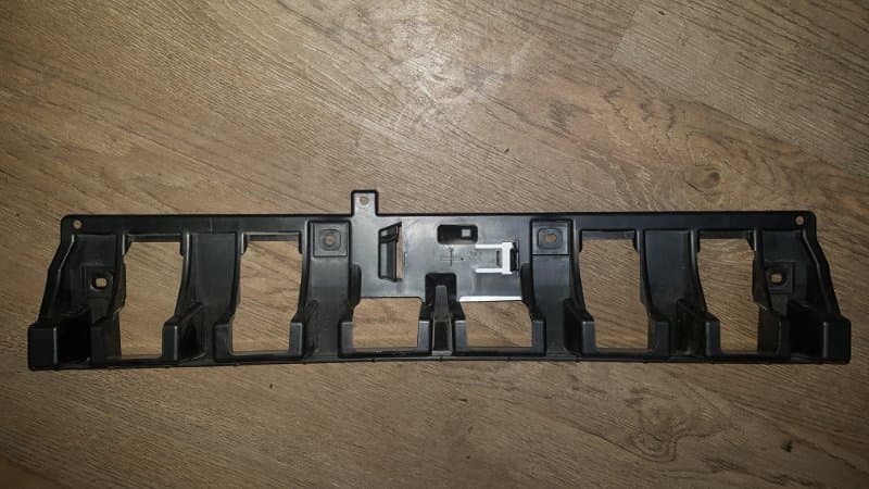 Кронштейн бампера Volvo C30 MK B4204S3 2012 задн. (б/у)