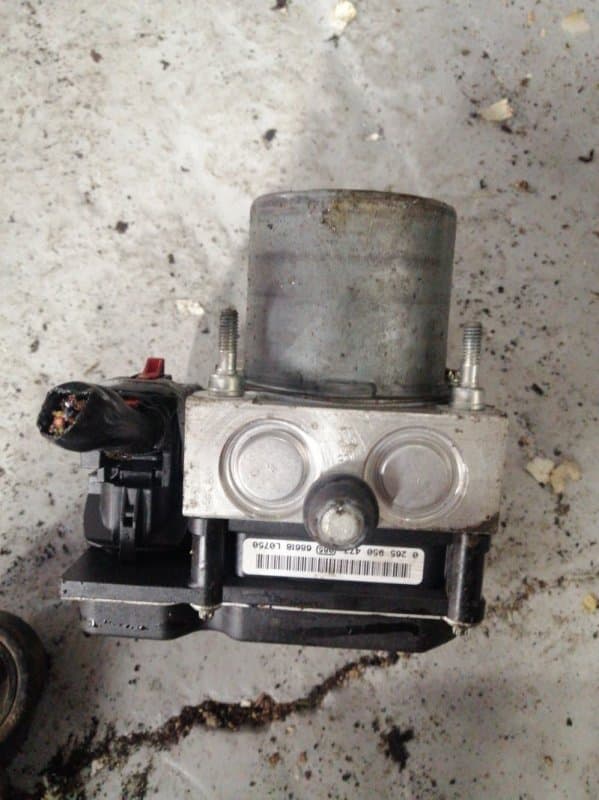 Блок abs Audi A4 8ED BWE 2006 (б/у)