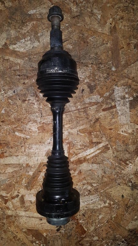 Привод Volkswagen Touareg 7L6 AXQ 2005 перед. (б/у)