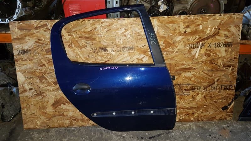 Дверь Peugeot 206 2A/C NFU 2004 задн. прав. (б/у)