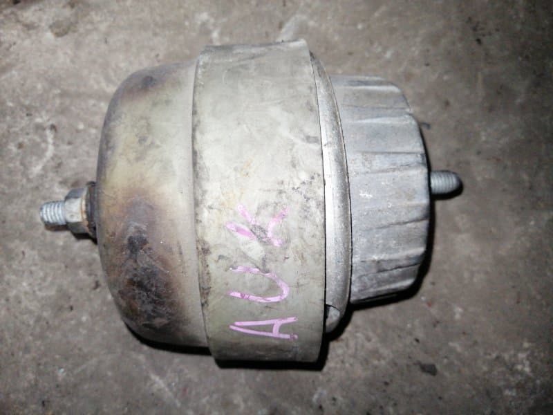Опора ДВС Audi A6 4F5 AUK 2007 прав. (б/у)