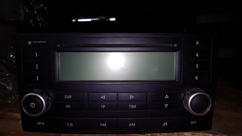 Магнитола Volkswagen Touareg 7L6 AXQ 2005 (б/у)