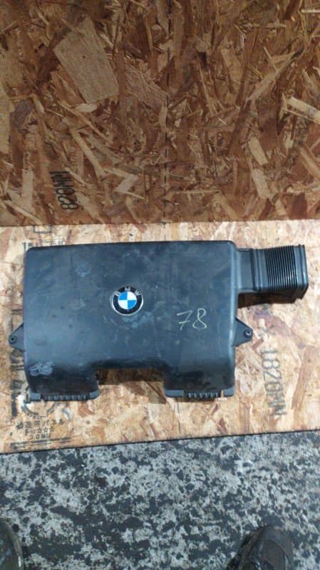 Воздухозаборник BMW 1 E87 N45B16AC 2009 перед. (б/у)