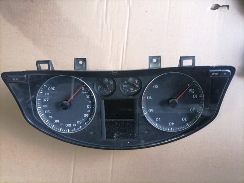 Щиток приборов Volkswagen Golf 1K1 BLR 2006 (б/у)