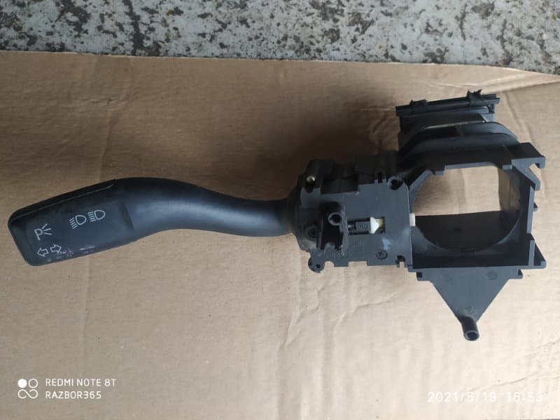 Переключатель поворотов Audi A4 8ED BGB 2006 (б/у)