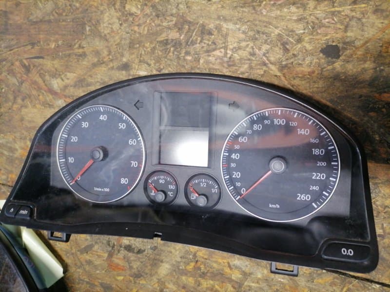 Щиток приборов Volkswagen Golf Plus 5M1 BSE 2007 (б/у)