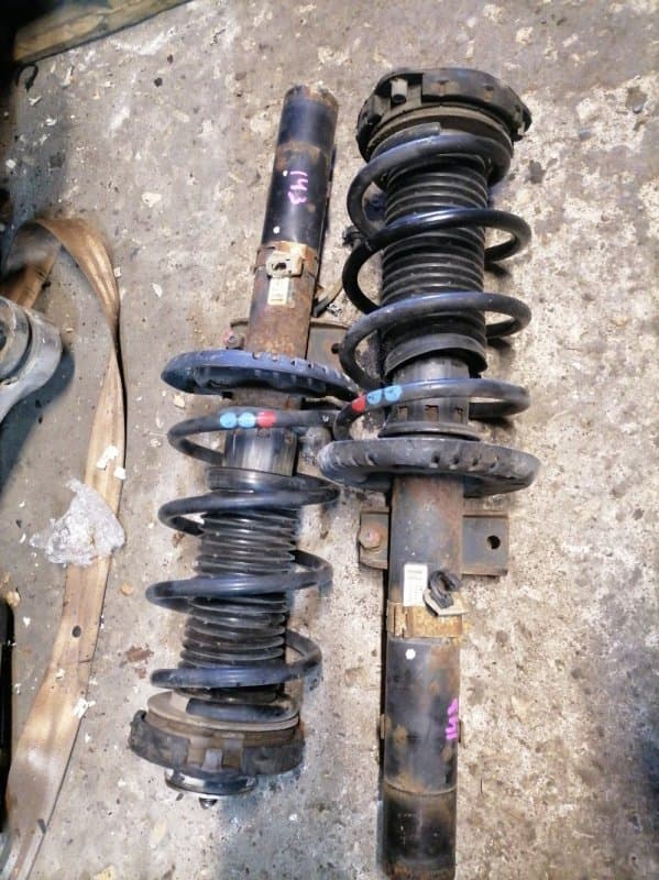 Стойка передняя в сборе Volkswagen Polo 9N1 BUD 2009 (б/у)