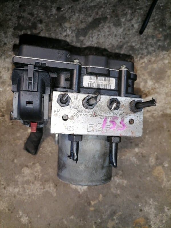 Блок abs Audi A4 8EC ALT 2006 (б/у)