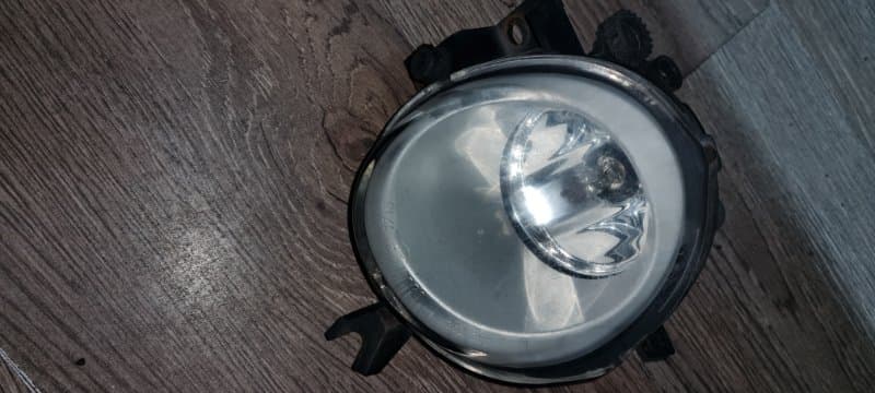 Фара противотуманная Volkswagen Touareg 7L6 BMV 2005 перед. прав. (б/у)